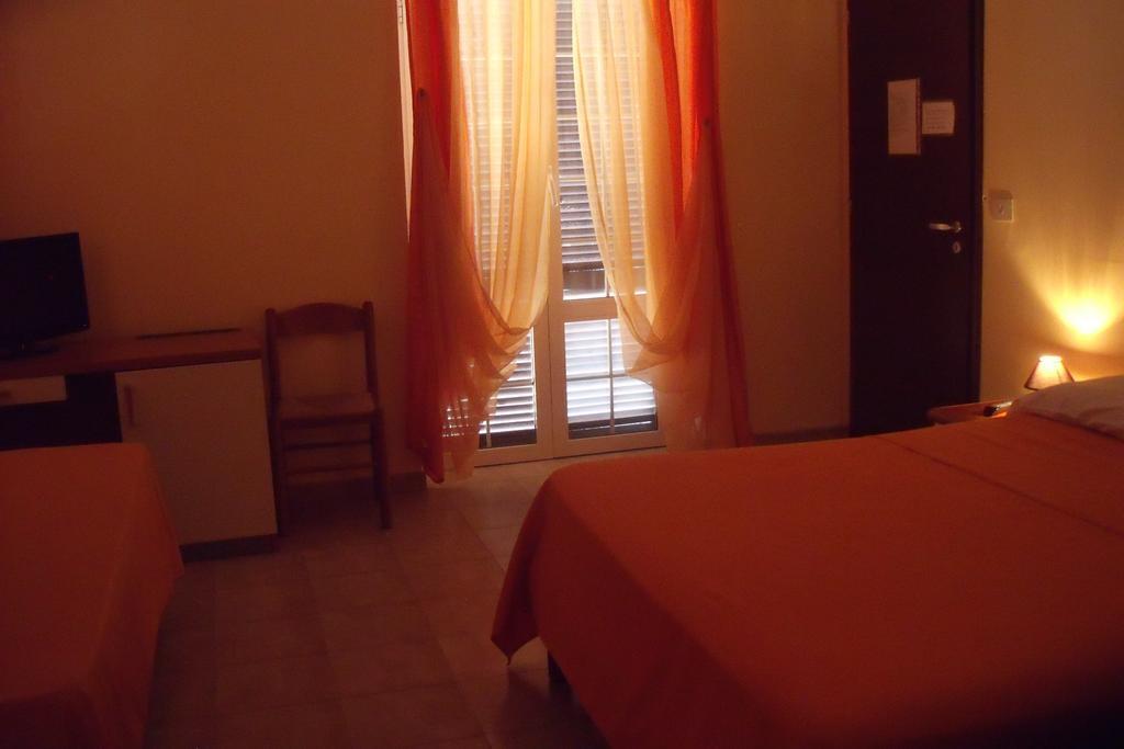 Sabrina Airport Bed & Breakfast Fiumicino